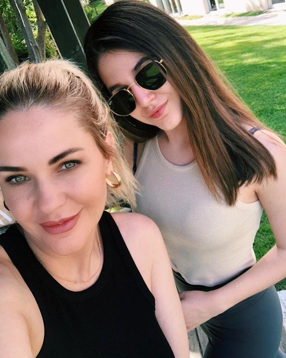 Emine Ün ile Emre Kınay'ın kızları Duru Kınay güzelliğiyle büyüledi! Annesini bile gölgede bıraktı - Sayfa 6