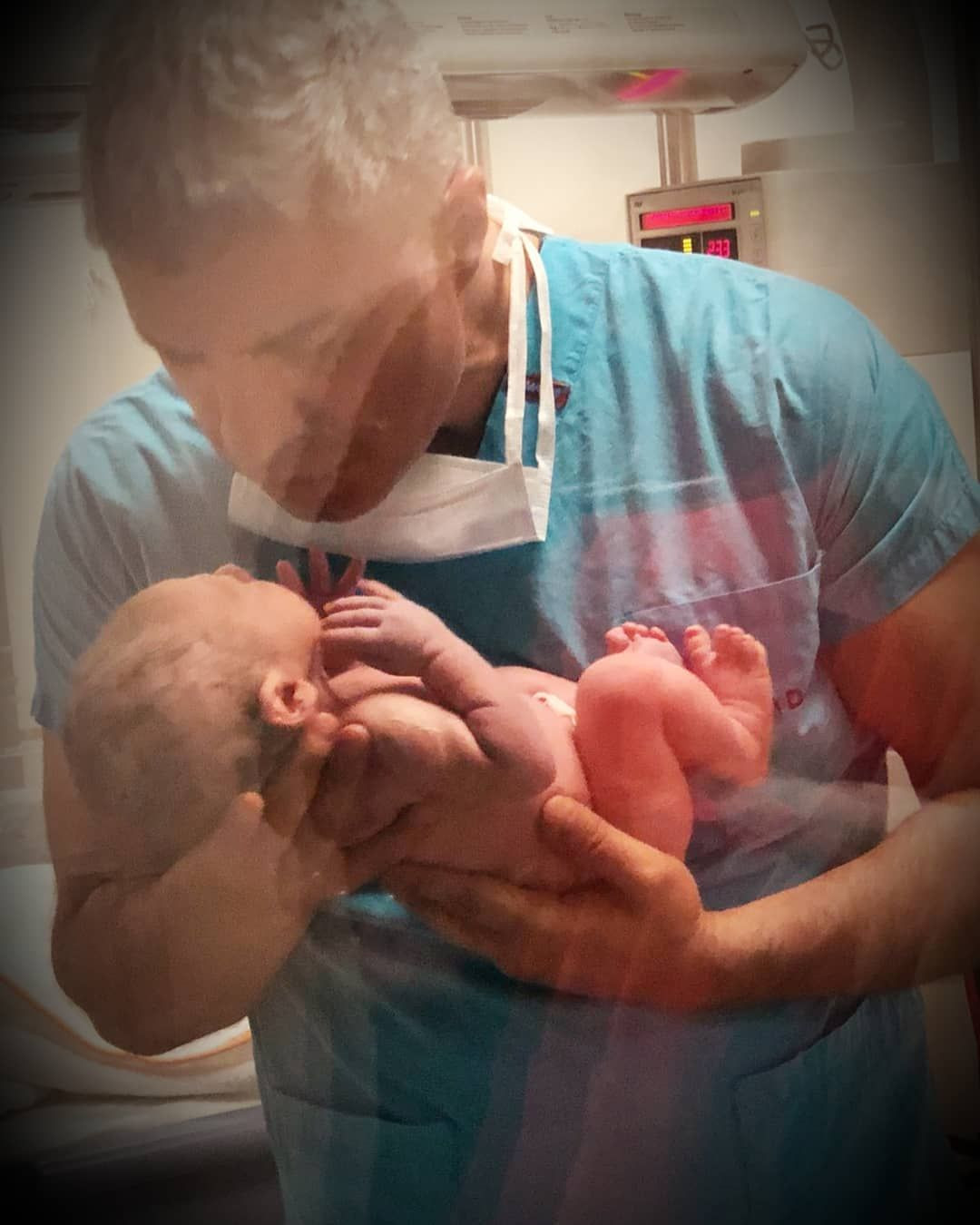 Ortalık fena karıştı! Öfke patlaması yaşayan Feyza Aktan eski eşi Özcan Deniz'i dövdü - Sayfa 7