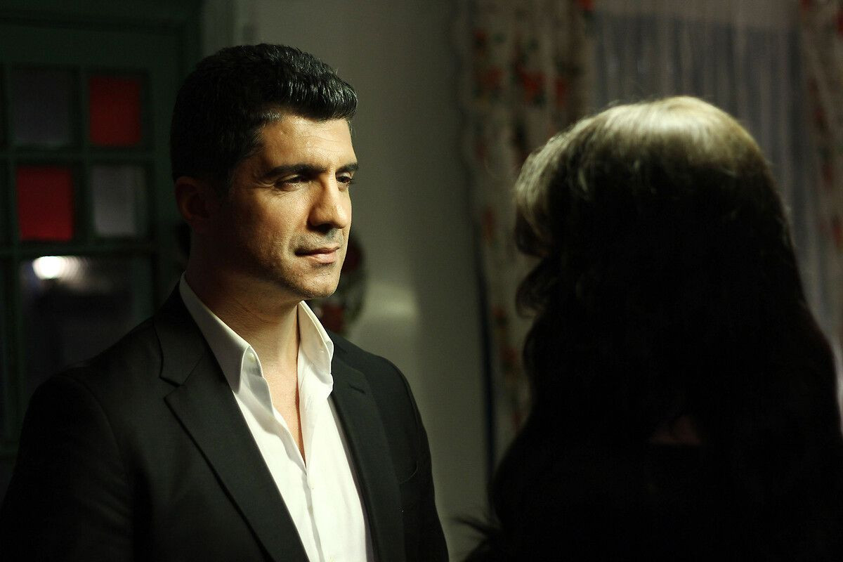 Ortalık fena karıştı! Öfke patlaması yaşayan Feyza Aktan eski eşi Özcan Deniz'i dövdü - Sayfa 16