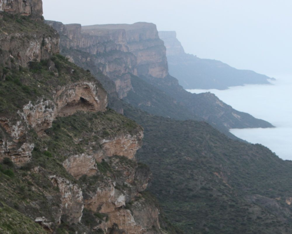 Bulutların üzerine çıkmak isteyen doğa tutkunlarının adresi: Umman 'Semhan Dağı' - Sayfa 7