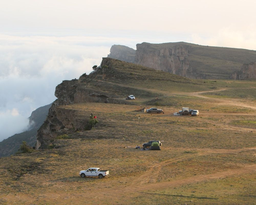 Bulutların üzerine çıkmak isteyen doğa tutkunlarının adresi: Umman 'Semhan Dağı' - Sayfa 24