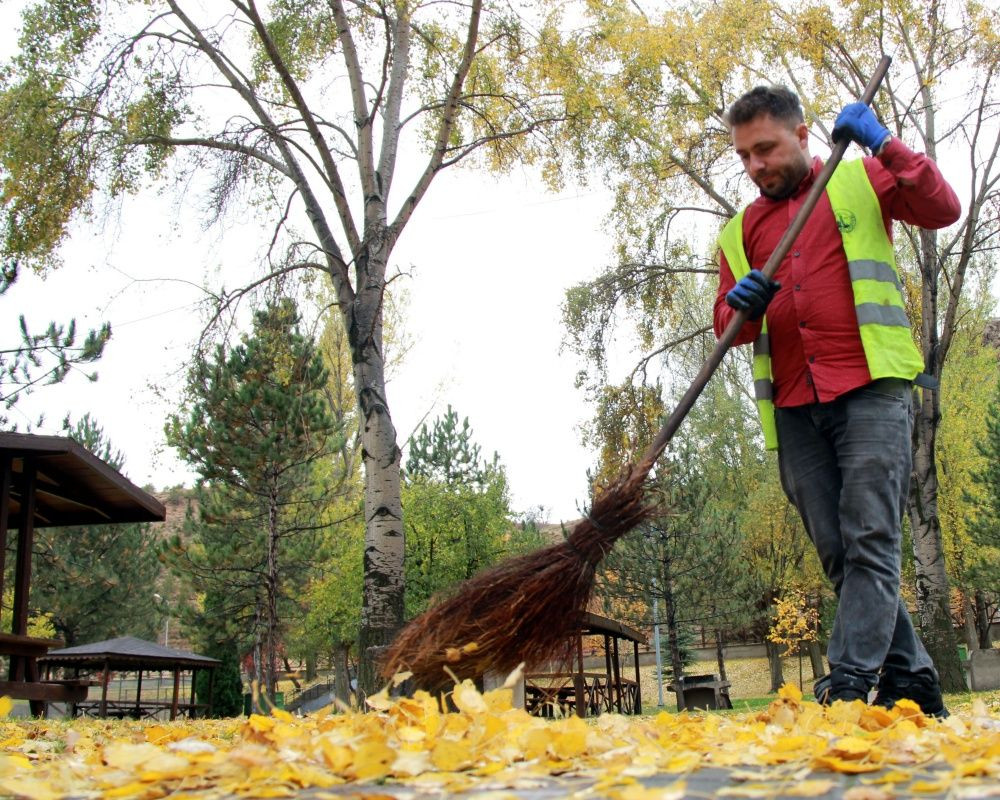 Sivas'ın eşsiz manzaralı mesire alanları şehir dışından gelen misafirlerinin akınına uğruyor - Sayfa 9