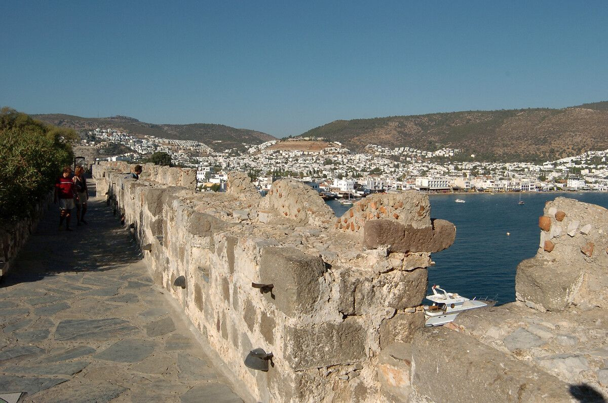 2021 yılında yerli ve yabancı turistler restorasyonu tamamlanan Bodrum Kalesi’ne akın etti - Sayfa 16