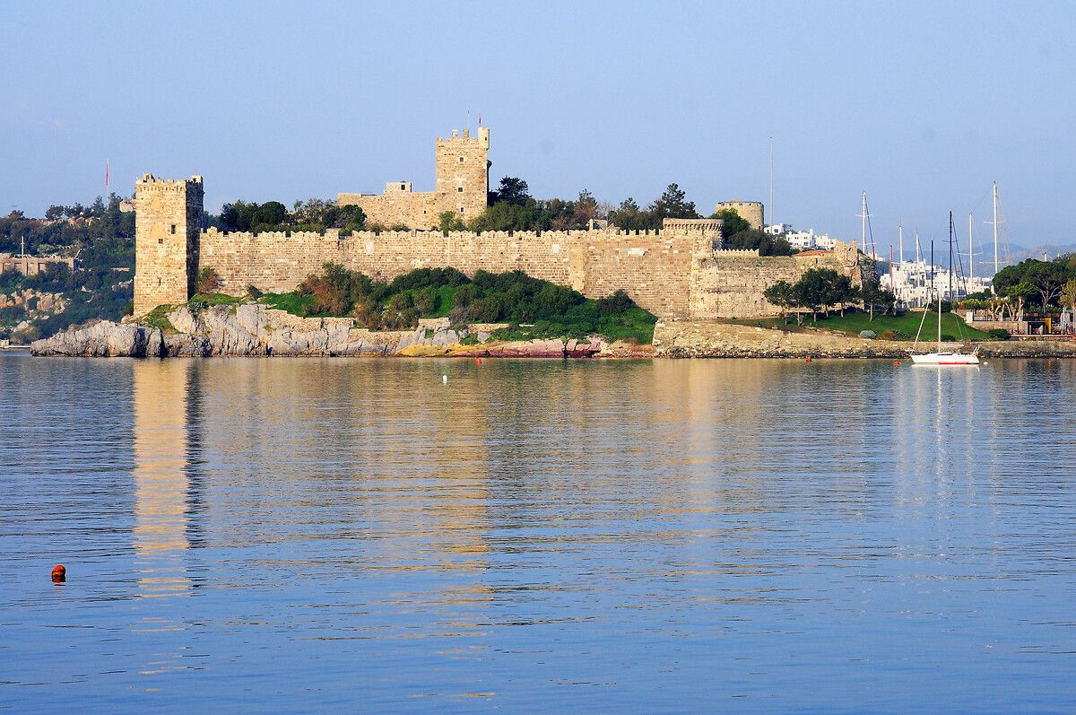 2021 yılında yerli ve yabancı turistler restorasyonu tamamlanan Bodrum Kalesi’ne akın etti - Sayfa 27