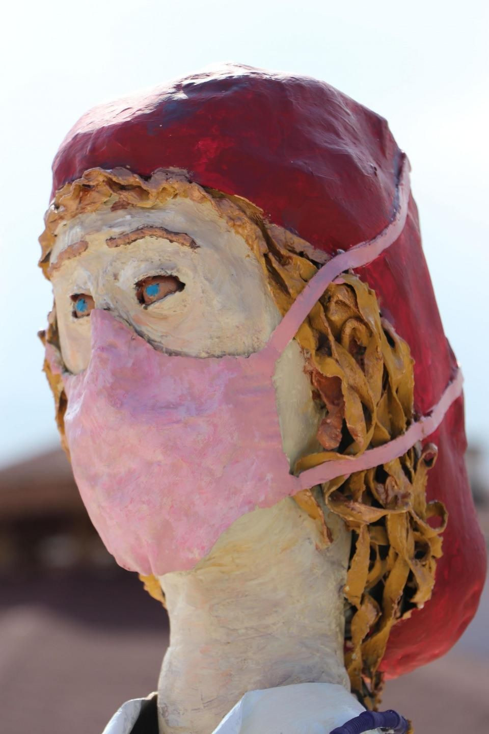 CHP, Sağlık Parkı'nı 'korkunç' heykellerle doldurdu! Çocuklarınızı götürürken bir kez daha düşünün.. - Sayfa 12