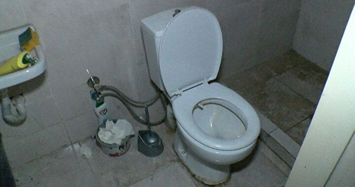 Kadıköy'de penceresiz 'doğa manzaralı' ev için istenen kira hayrete düşürdü!  Emlakçı 'Rağbet çok, beğenmeyen gelmesin' diyor! - Sayfa 9