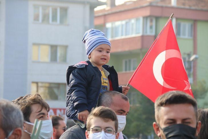 Türkiye kırmızıya büründü! Cumhuriyetimizin 98. yılı tüm yurtta coşkuyla kutlandı! - Sayfa 43