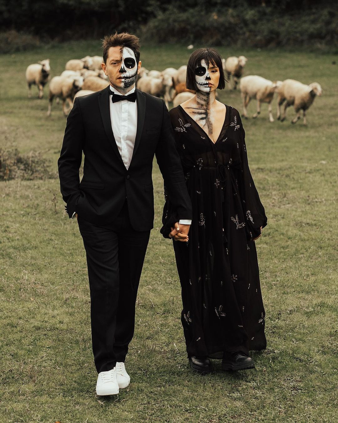 Birbirinden iddialı kostümleriyle ünlü isimler Cadılar Bayramı (Hallowen) partisine damga vurdu - Sayfa 24