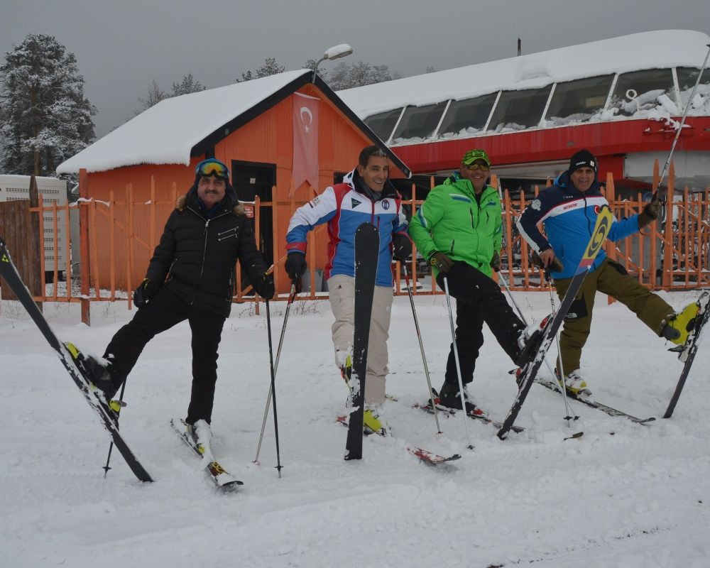 Kış tatilinizde mutlaka gitmeniz gereken yerlerden biri: Kars'ın Sarıkamış ilçesindeki Cıbıltepe Kayak Merkezi - Sayfa 10