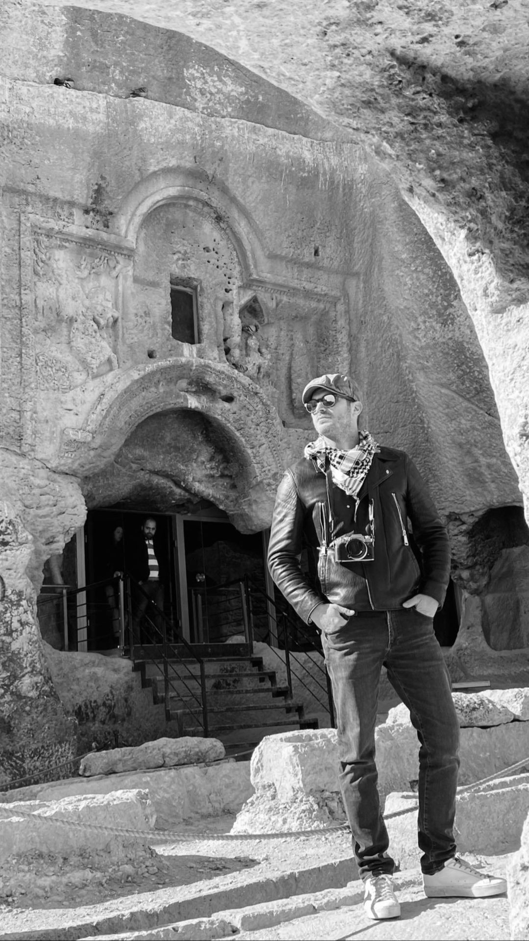 Çekimler için Mardin'e giden Kıvanç Tatlıtuğ'u eşi Başak Dizer yalnız bırakmadı - Sayfa 7