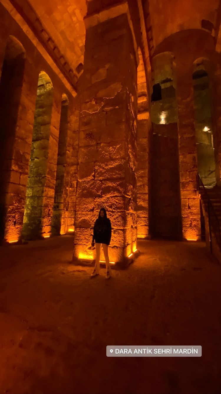 Çekimler için Mardin'e giden Kıvanç Tatlıtuğ'u eşi Başak Dizer yalnız bırakmadı - Sayfa 15