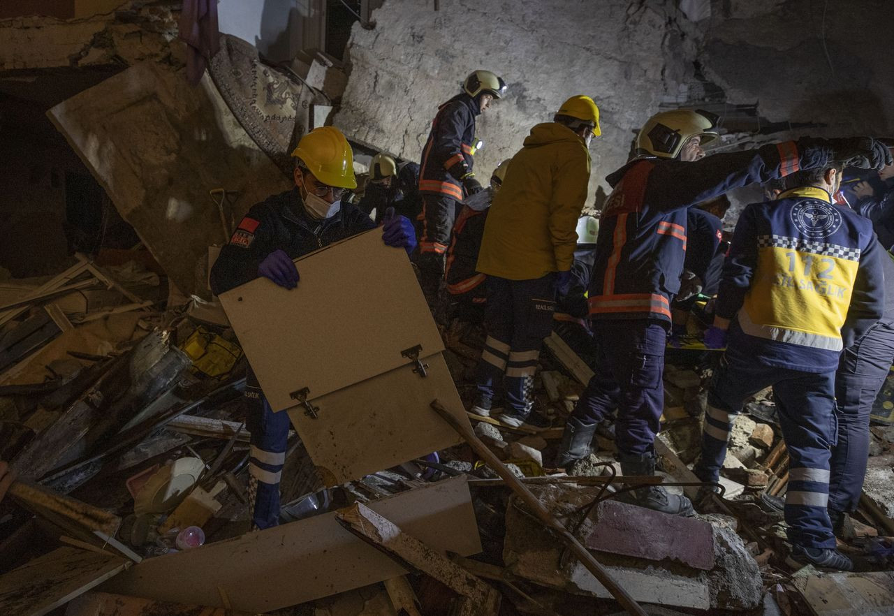 Ankara'da 3 katlı binada patlama! Bölgeden yeni görüntüler ulaştı - Sayfa 34