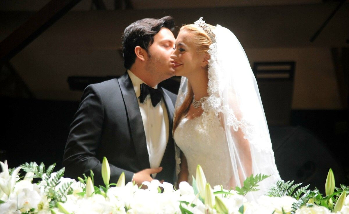 Ali Ağaoğlu üçüncü kez dede oldu! Erkek torununa hediyesi dudak uçuklattı - Sayfa 7