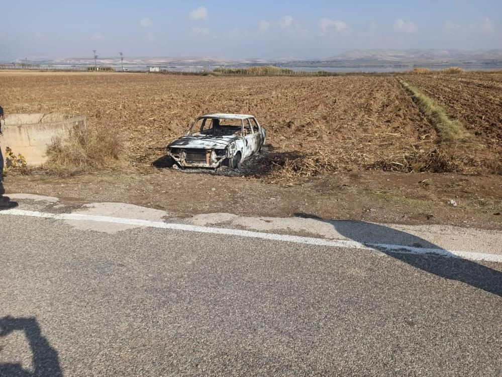 Arabaları iki gün önce yakılmıştı... Kayıp arkadaşların cansız bedenleri bahçeye gömülü olarak bulundu! - Sayfa 6