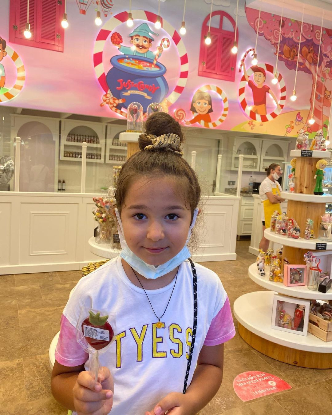 İbrahim Tatlıses ile Ayşegül Yıldız'ın kızları Elif Ada Tatlıses son haliyle görenleri hayrete düşürdü - Sayfa 19