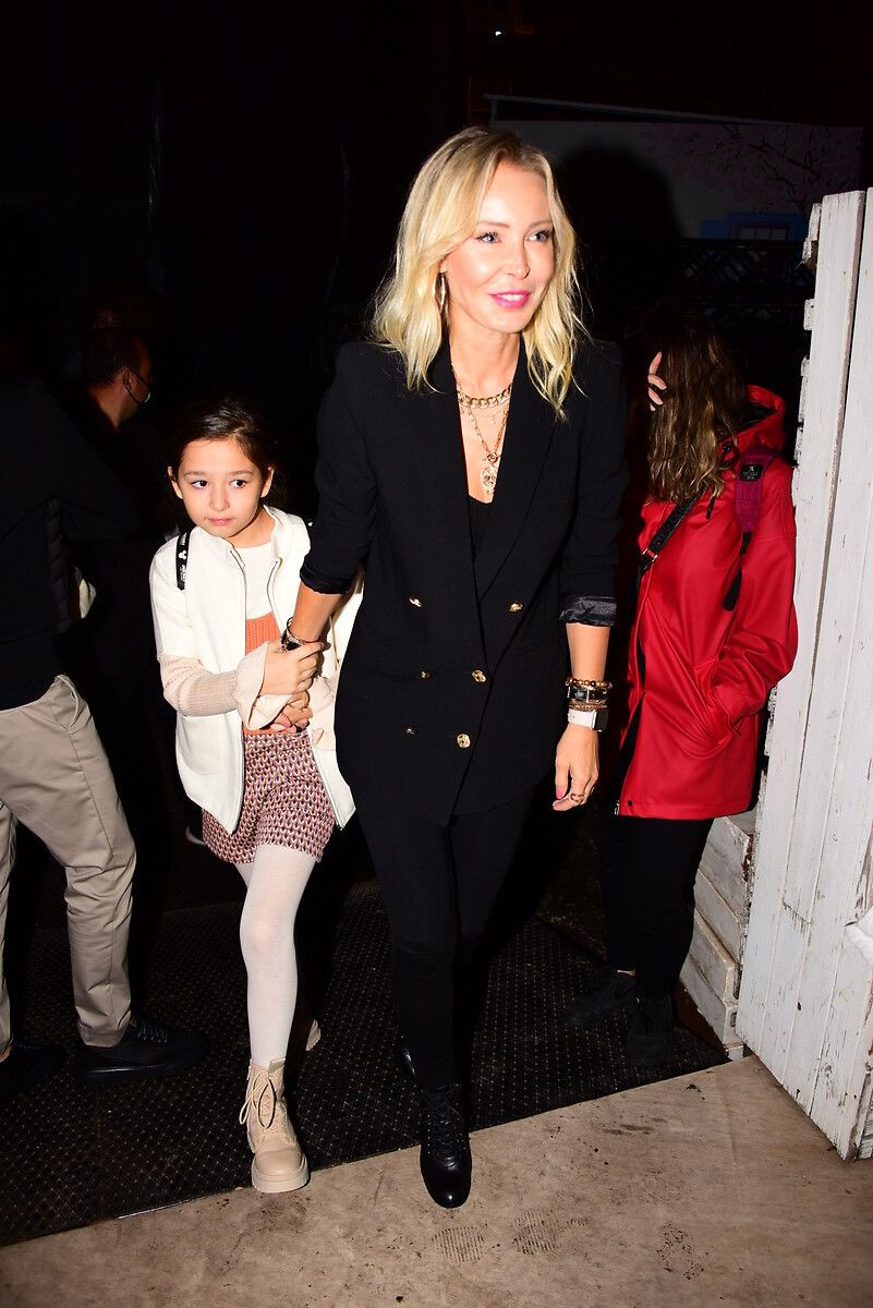 İbrahim Tatlıses ile Ayşegül Yıldız'ın kızları Elif Ada Tatlıses son haliyle görenleri hayrete düşürdü - Sayfa 28