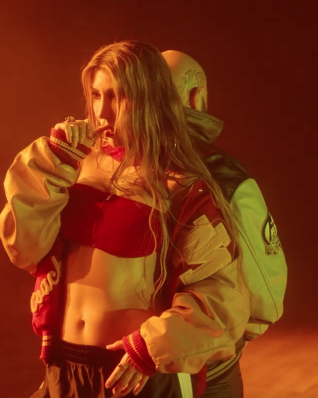 Yeni klibi için kıyafet seçiminde çok cesur davrandı! İmaj değiştiren Hande Yener sınırları zorladı - Sayfa 11