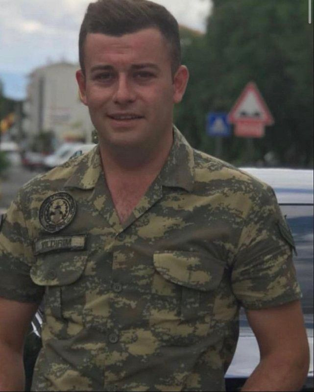 Uzman çavuşu öldüren nişanlısı konuştu, mahkeme buz kesti : Çıplak fotoğraflarımla tehdit etti! - Sayfa 9