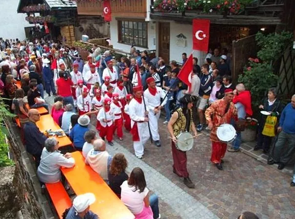 Bir Osmanlı casusunun özgürleştirdiği İtalyan köyünün öyküsü! - Sayfa 11