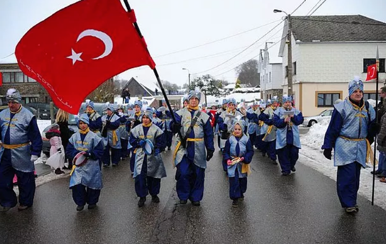 Bir Osmanlı casusunun özgürleştirdiği İtalyan köyünün öyküsü! - Sayfa 6