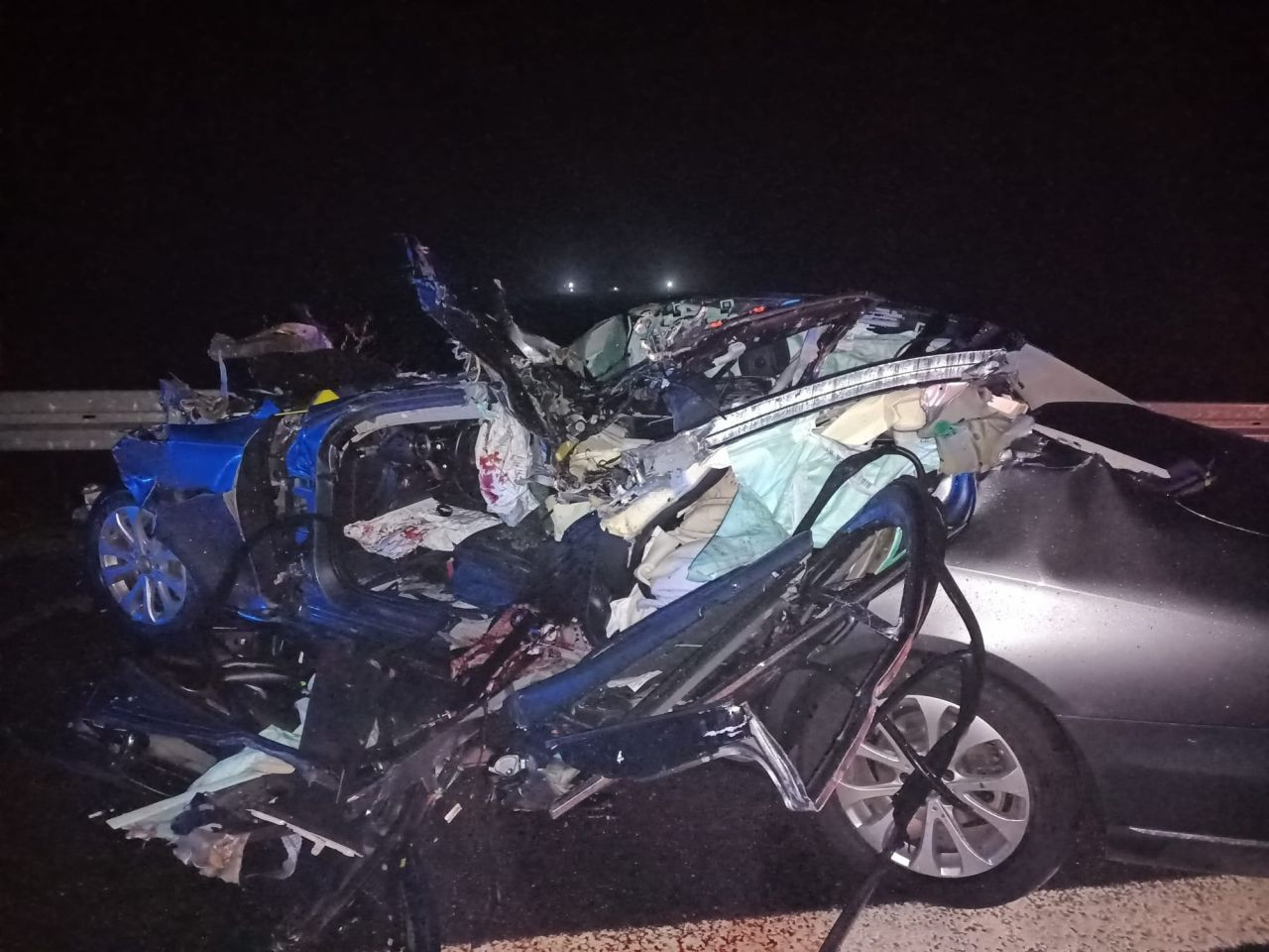 Kahreden detay! Hepsi grubunun Gülçin'i kazada sevgilisini kaybetti... Son klibindeki detay yürekleri dağladı - Sayfa 18