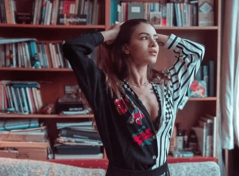 Feride Hilal Akın şahtı, şahbaz oldu! Yeni Gelin dizisinin Şirin'i tanınmaz hale geldi! - Sayfa 5