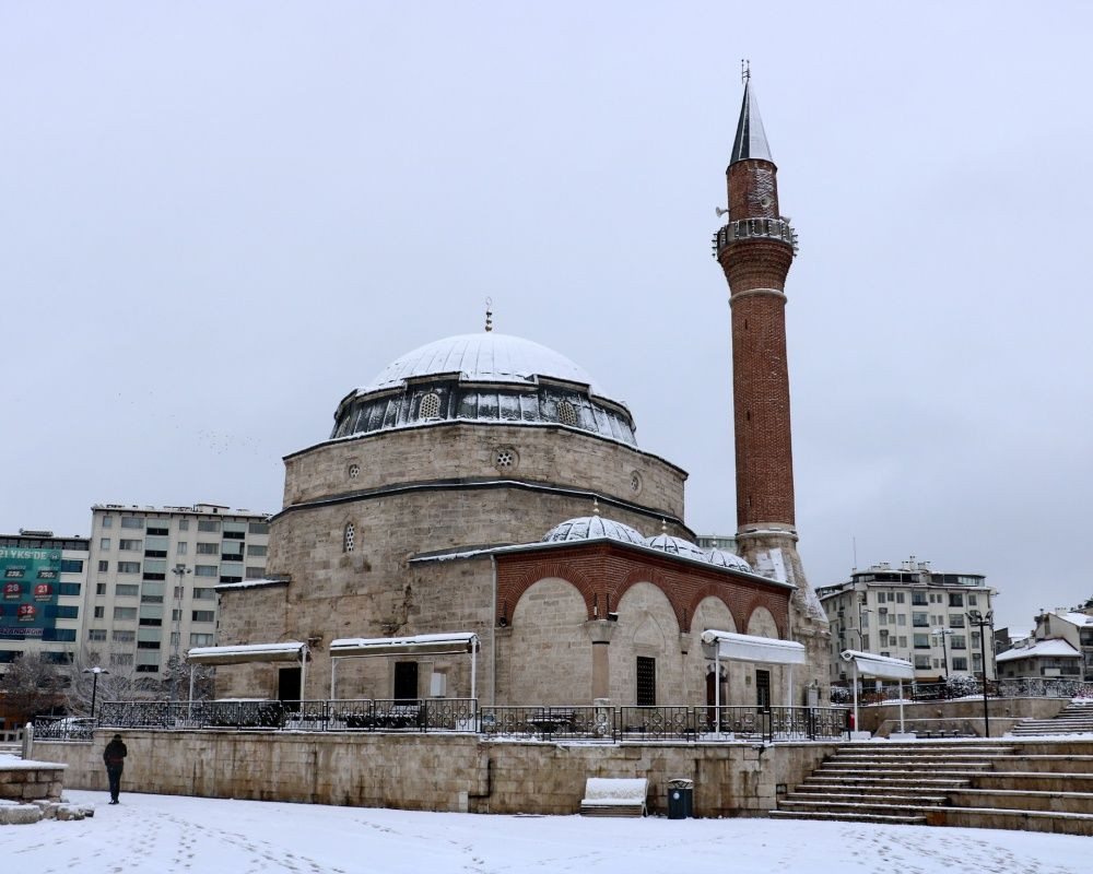 Kar manzarası mest etti... Sivaslılar güne eşsiz görüntülerle başladı - Sayfa 7