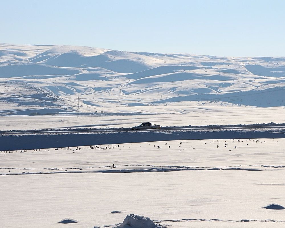 Bingöl'de hava sıcaklığı eski 22 dereceye düştü! Göz kamaştıran kar manzaraları ortaya çıktı - Sayfa 15