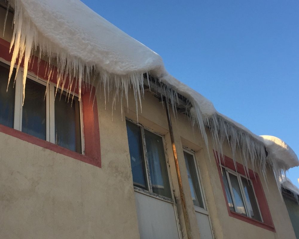 Bingöl'de hava sıcaklığı eski 22 dereceye düştü! Göz kamaştıran kar manzaraları ortaya çıktı - Sayfa 25