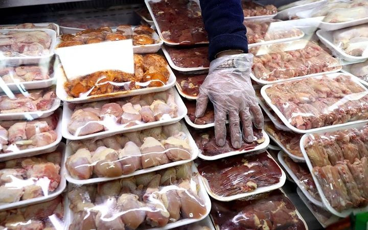 "Bir ay sonra marketlerde fiyatlar yüzde 40 aşağı inecek" - Sayfa 9