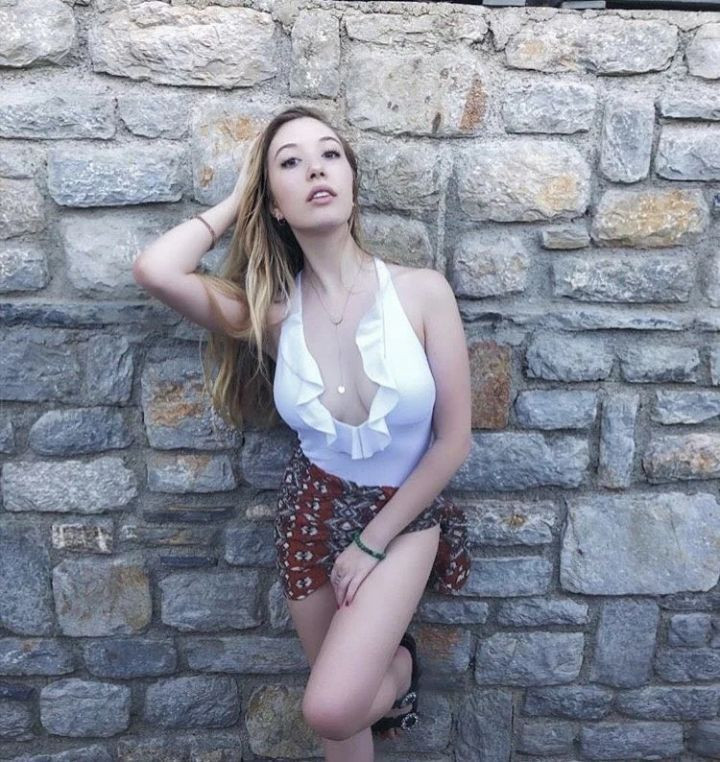 Yasmin Erbil karantinaya yatak odasında girdi! İç çamaşırsız pozu yatak pozu sosyal medyayı salladı! - Sayfa 18