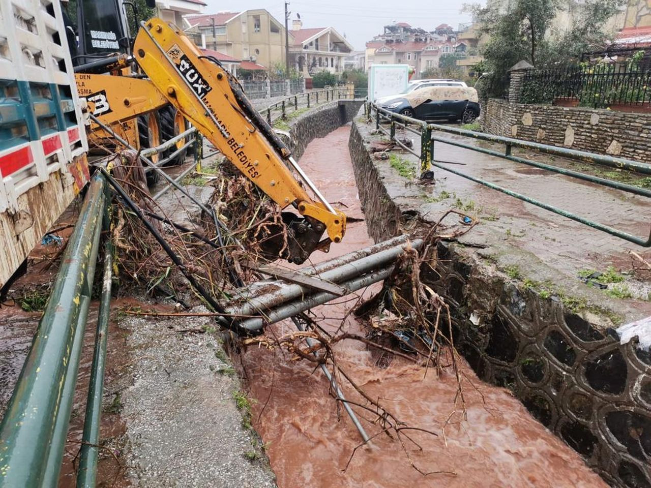 Bodrum'da 50, Marmaris'te 71 su baskını meydana geldi - Sayfa 12