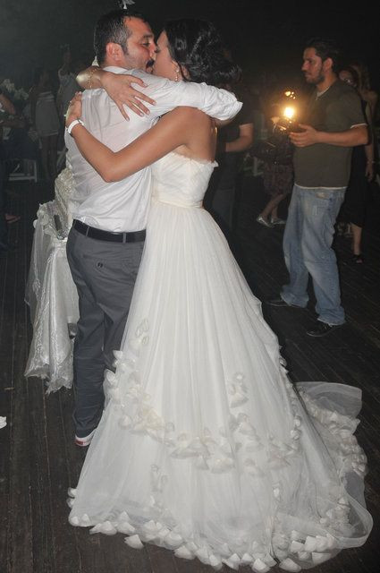 Gönül Dağı'nın Zahide'si Ecem Özkaya'nın çocuğunun babası EDHO'un eski oyuncusu çıktı - Sayfa 6