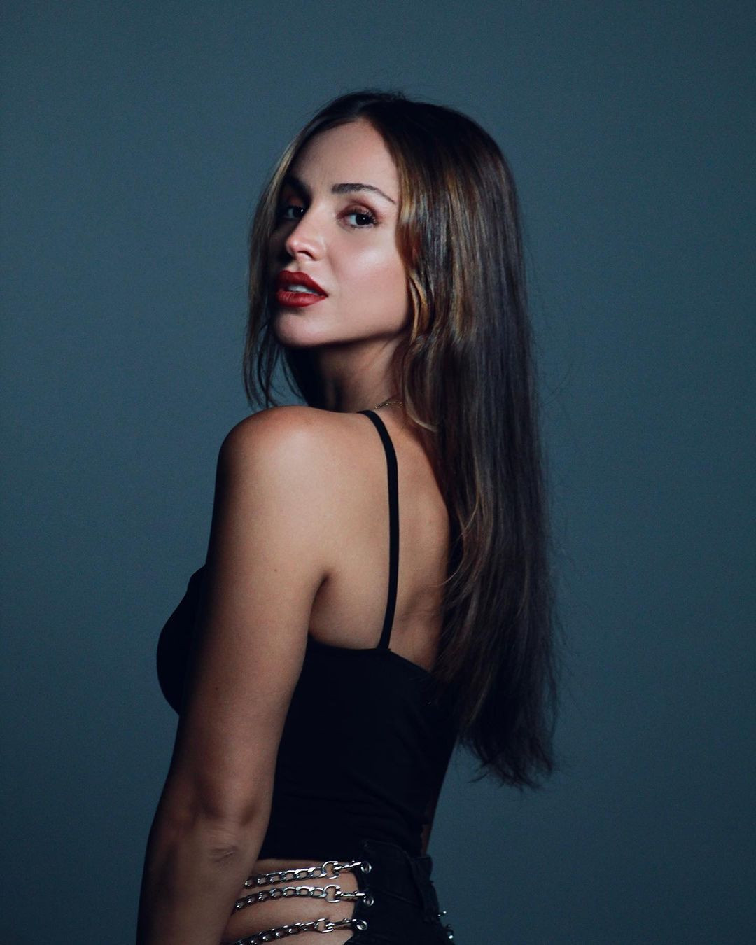 Survivor Berna Keklikler'in inanılmaz değişimi... Güzelliğiyle dudak uçuklattı - Sayfa 25