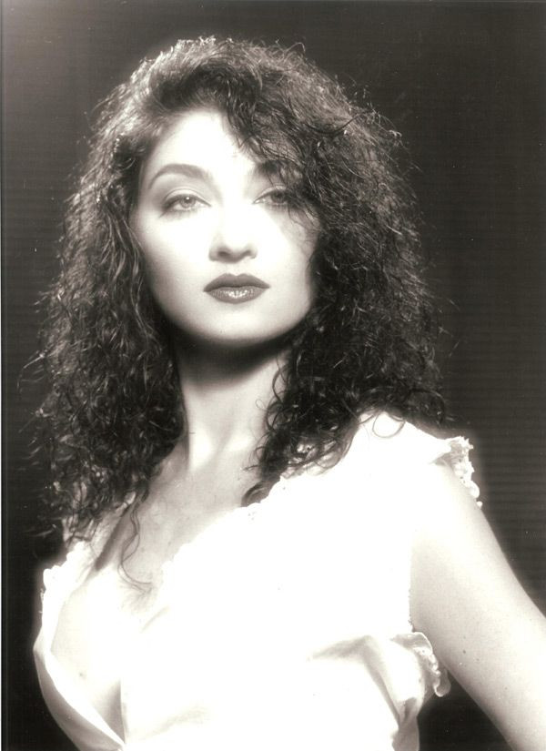 Güzelliğinden hiçbir şey kaybetmemiş... Tokatçı filminin Emine'si Nazan Saatçi'nin yıllar sonraki hali ortaya çıktı - Sayfa 14