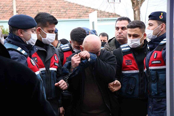 Avukat Dilara'nın acılı annesinden cenazede yürek burkan sözler: Eceline mi aşık oldun tatlı kızım! - Sayfa 18