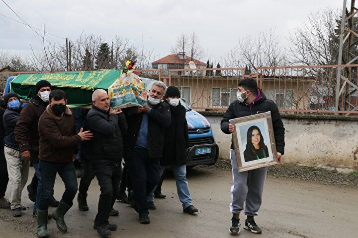 Avukat Dilara'nın acılı annesinden cenazede yürek burkan sözler: Eceline mi aşık oldun tatlı kızım! - Sayfa 8