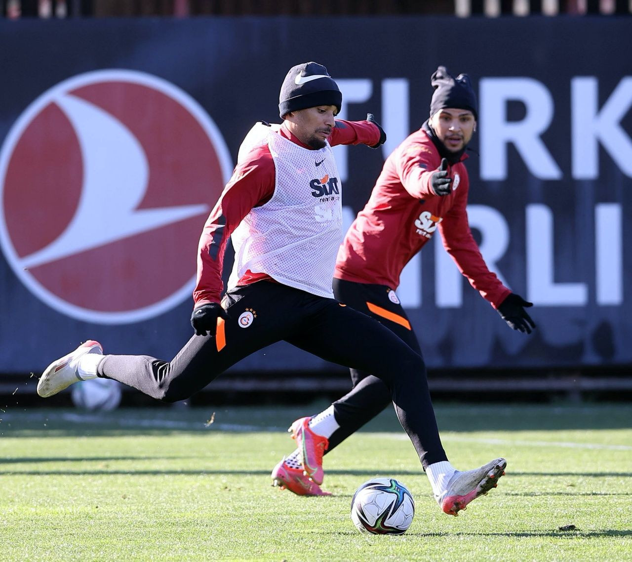 Florya'da Domenec Torrent kanunları ve Omar Elabdellaoui sevinci - Sayfa 10