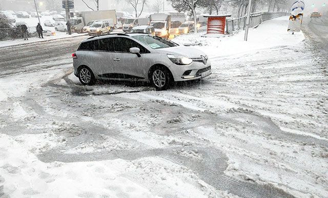 Meteoroloji 'Tipi şeklinde olacak' diyerek uyardı: Buzlanma ve don bekleniyor! - Sayfa 12
