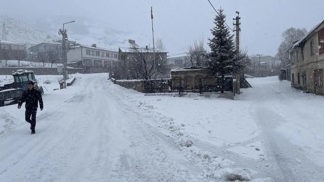 Meteoroloji 'Tipi şeklinde olacak' diyerek uyardı: Buzlanma ve don bekleniyor! - Sayfa 5