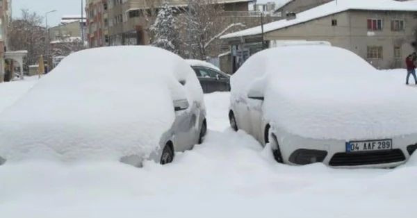 Bu fotoğraflara bakmak bile donduruyor! Türkiye'nin en soğuk ilinde dün gece rekor kırıldı... - Sayfa 6