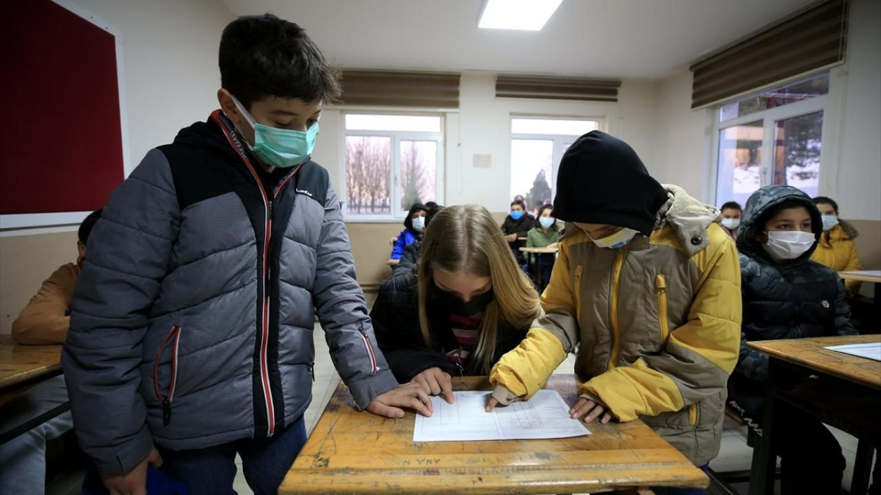 Birinci dönemin son ders zili çaldı! Yarıyıl tatili başladı... - Sayfa 7