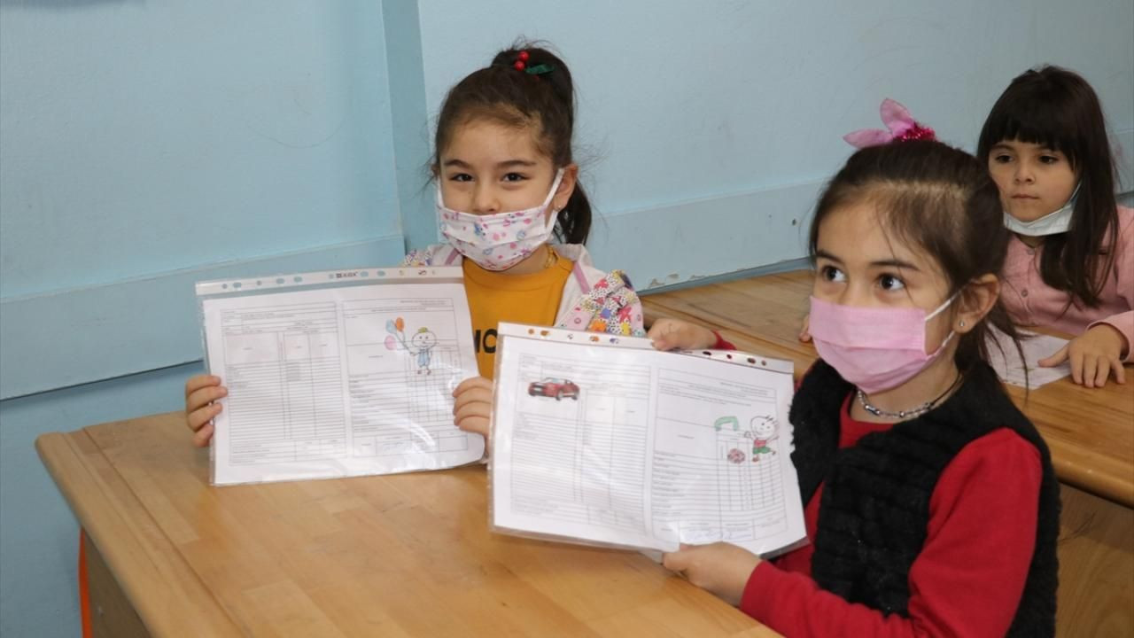 Birinci dönemin son ders zili çaldı! Yarıyıl tatili başladı... - Sayfa 19