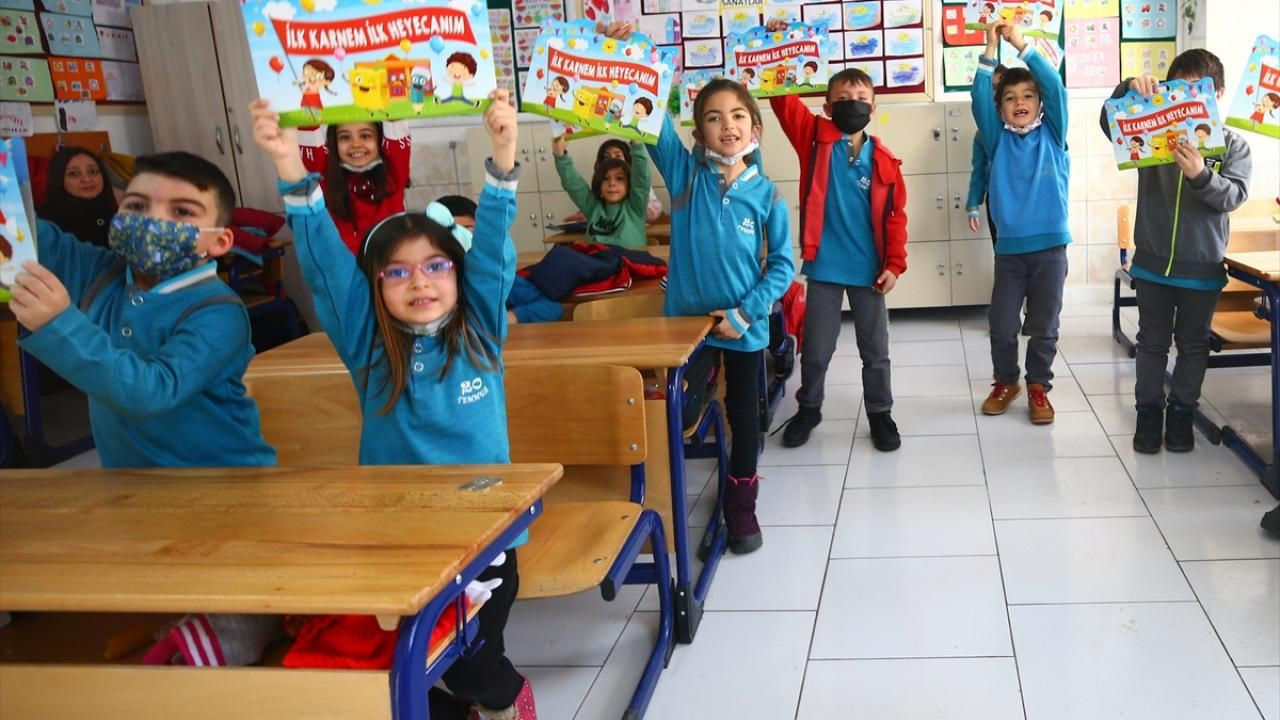 Birinci dönemin son ders zili çaldı! Yarıyıl tatili başladı... - Sayfa 14