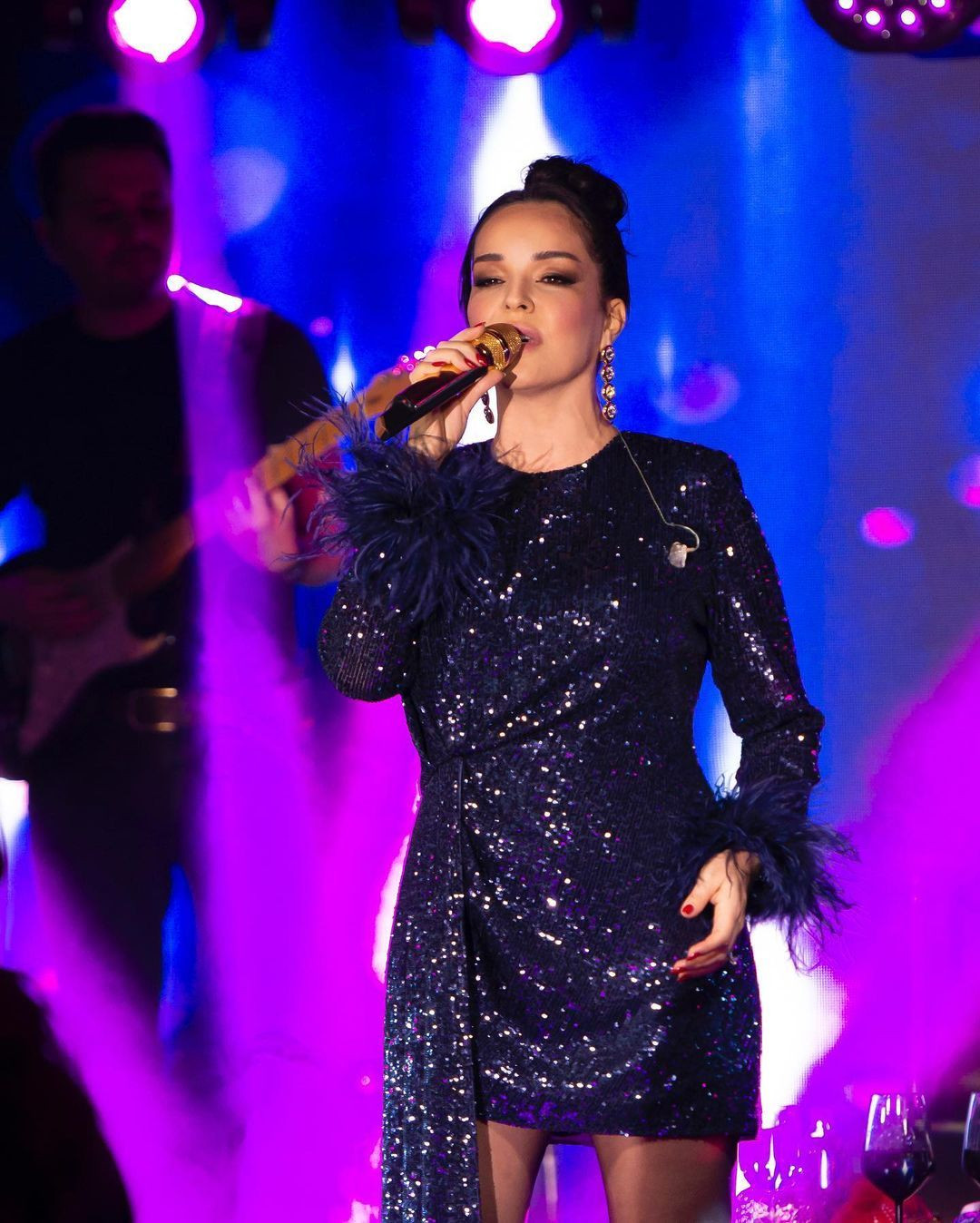 Bengü ile Hazal Kaya aynı elbiseyi giydi, sosyal medya yıkıldı - Sayfa 7