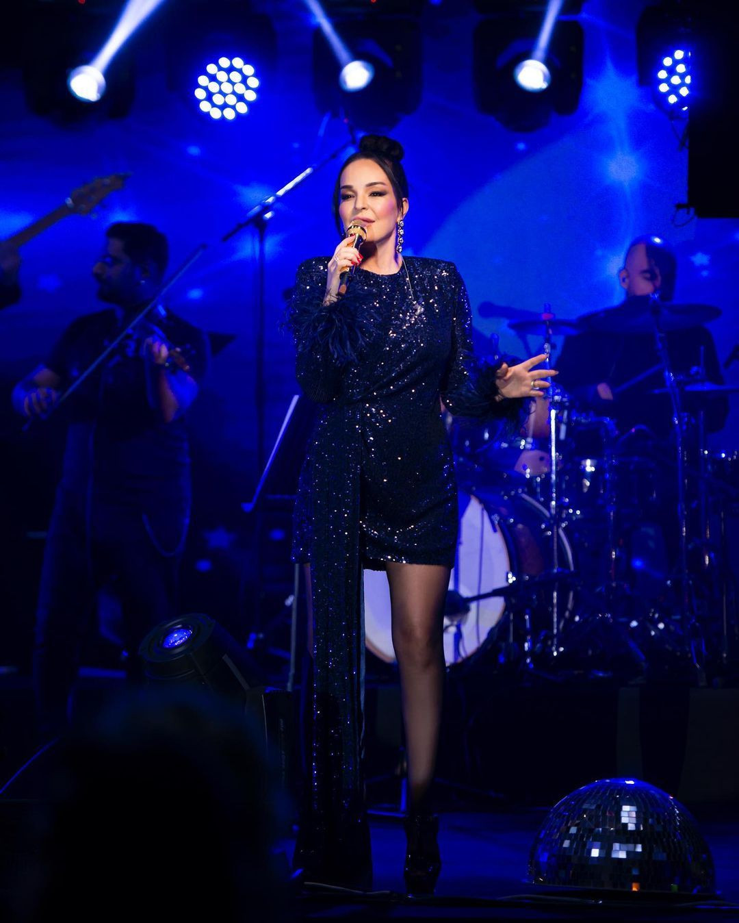 Bengü ile Hazal Kaya aynı elbiseyi giydi, sosyal medya yıkıldı - Sayfa 8