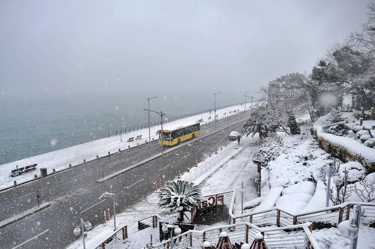 İstanbullulara müjde: Uzman isim kar çilesinin biteceği günü duyurdu! - Sayfa 5
