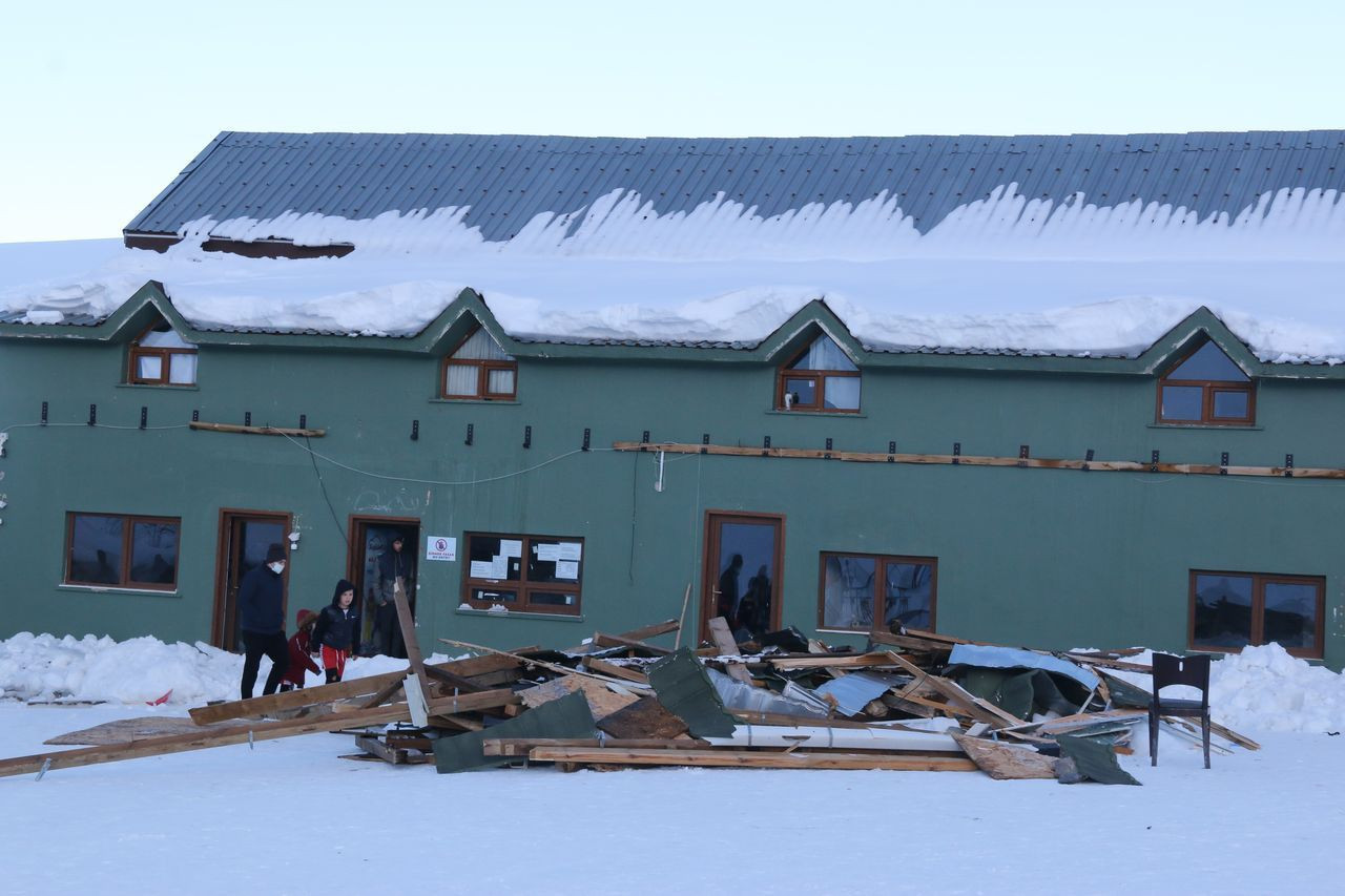 Saklıkent'te veranda çöktü! 8 kişi yaralandı - Sayfa 22