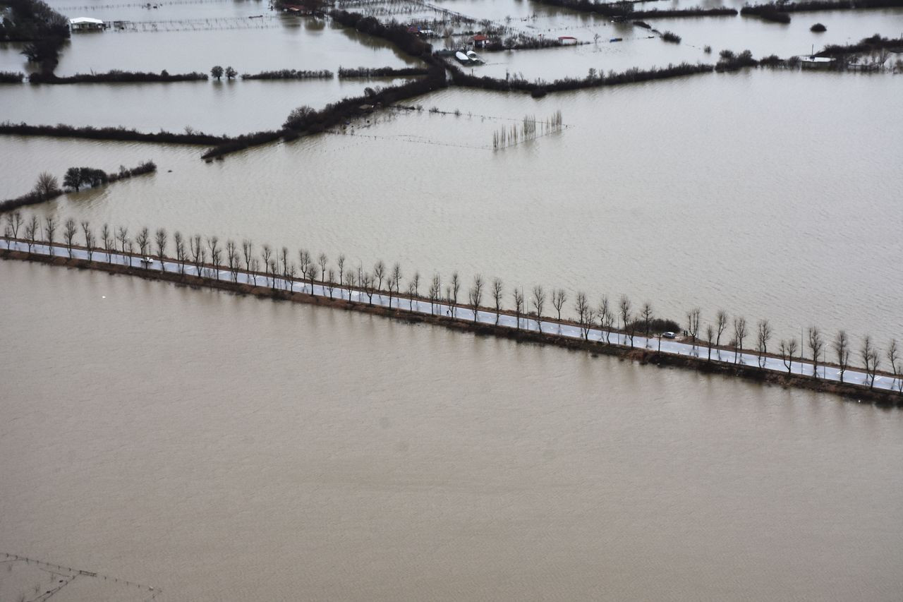 Muğla'da sağanak felaket getirdi, tarım alanları sular altında kaldı - Sayfa 17