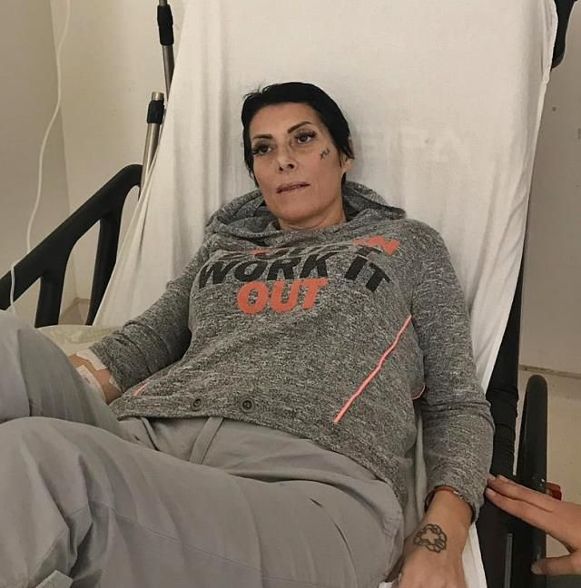 Üç kez kanseri yenen şarkıcı Gülay Sezer vasiyetini açıkladı - Sayfa 23